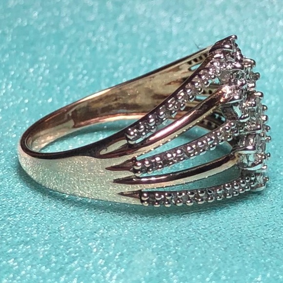 Fashion 10k Rose Gold 0.25 ct Diamond Ring - Picture 5 of 5